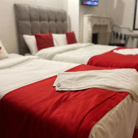 Saji Hotel อิลฟอร์ด ภายนอก รูปภาพ